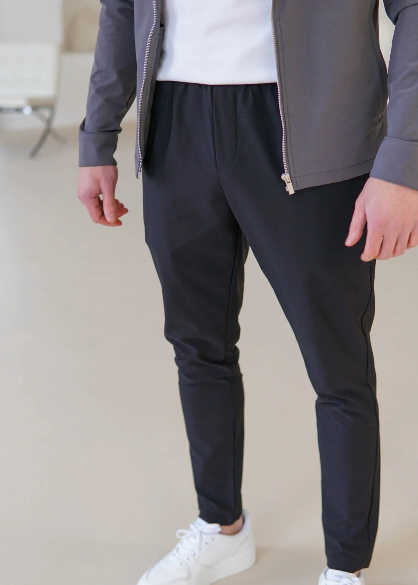Everyday Pant In Black - Image 10