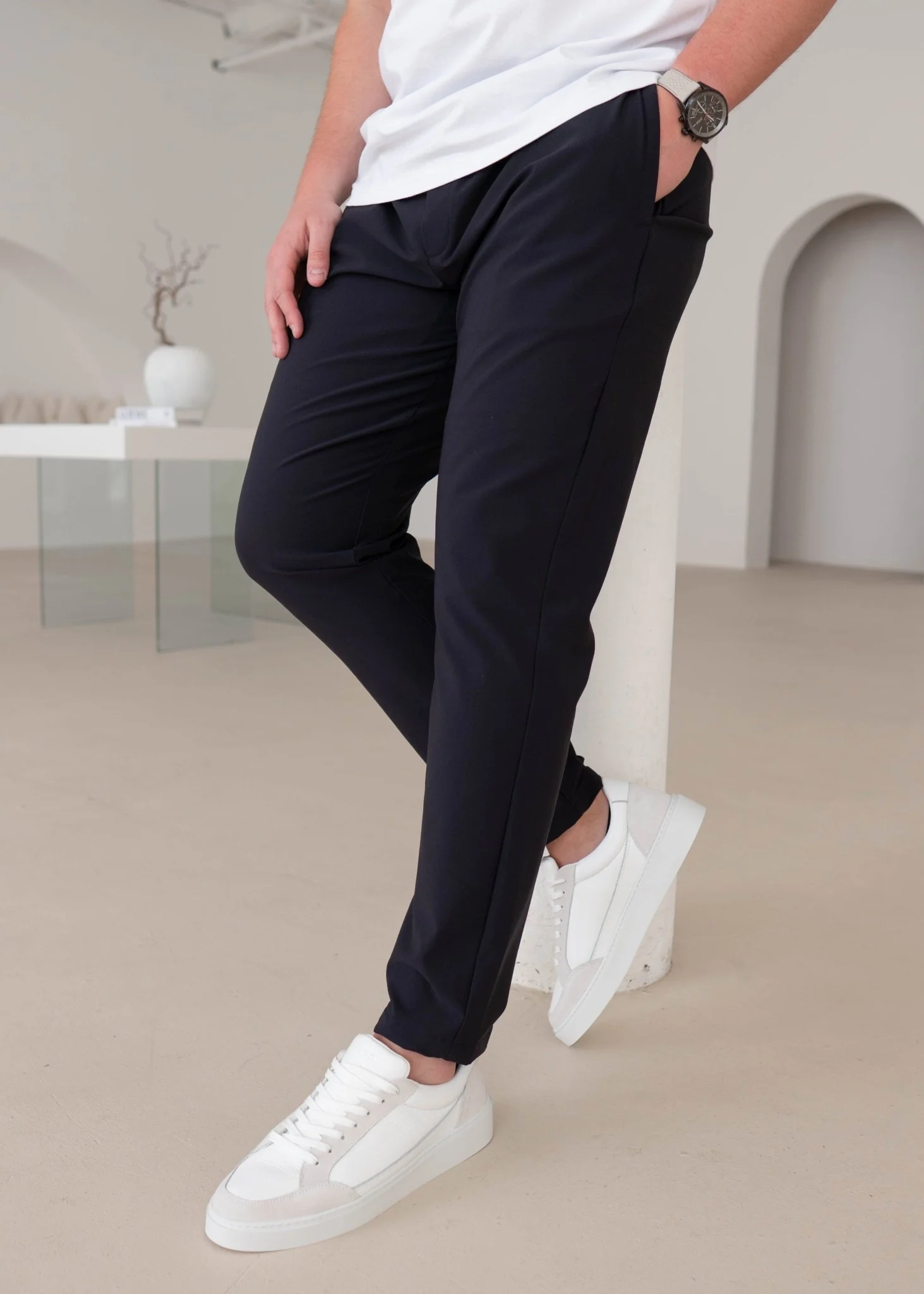 Everyday Pant In Navy - Image 12