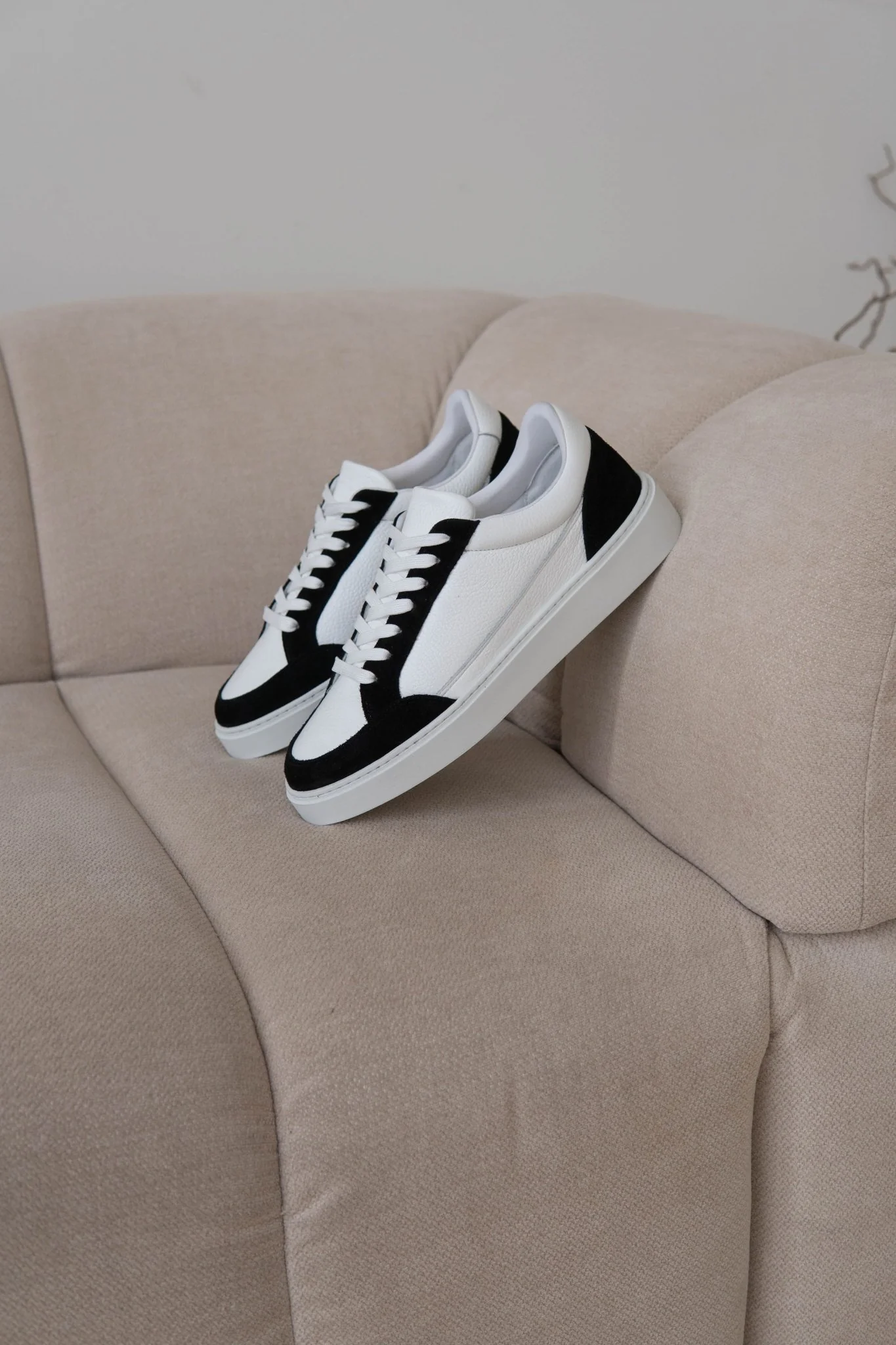Premium Leather Trainer In White/Black Suede - Image 13