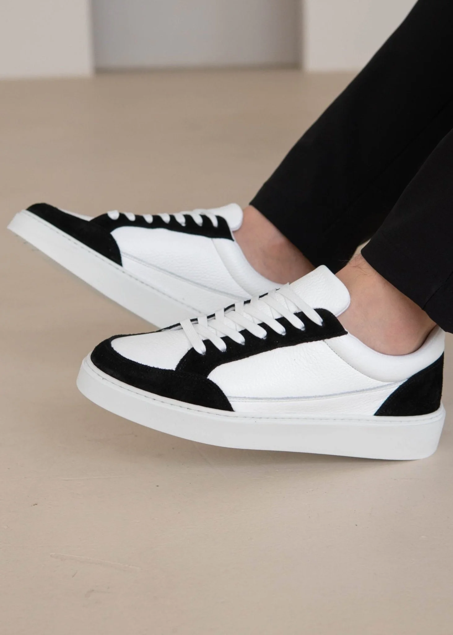 Premium Leather Trainer In White/Black Suede - Image 4