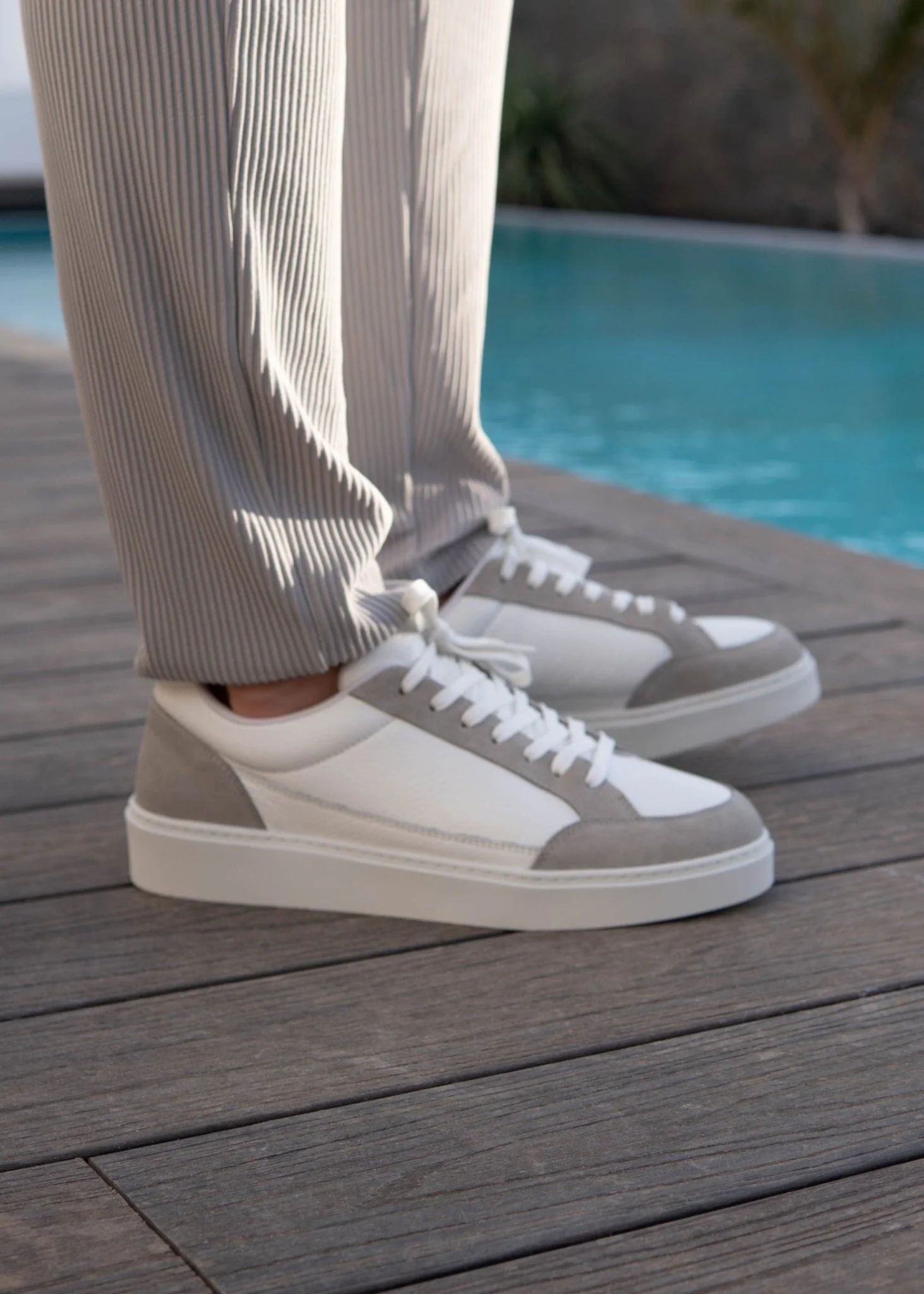 Premium Leather Trainer In White/Grey - Image 9