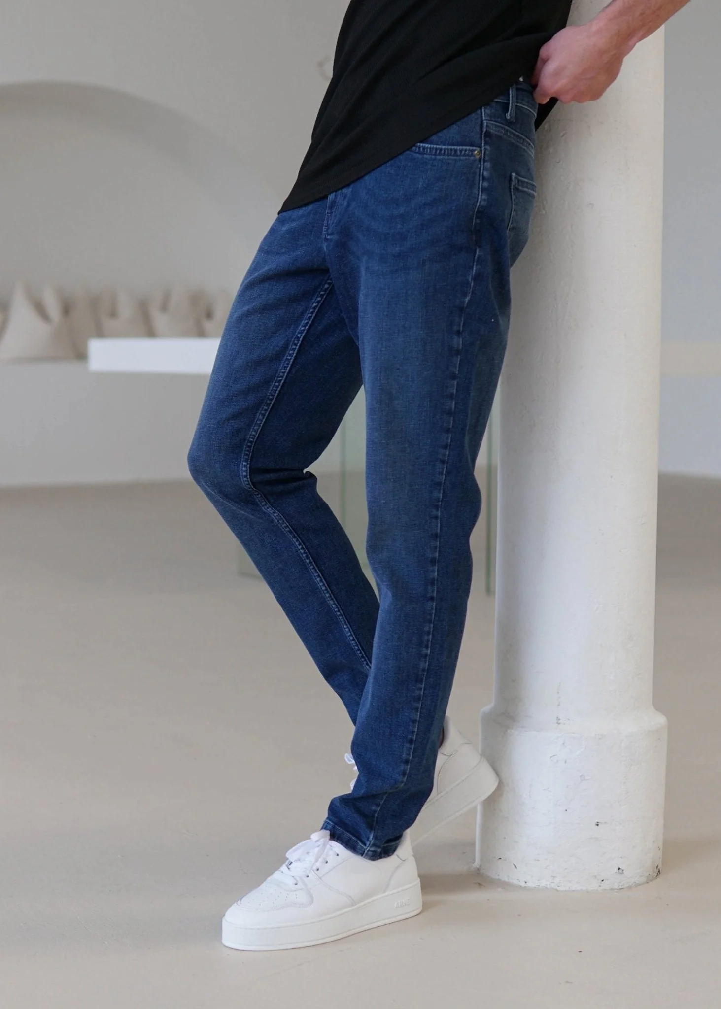 Relaxed Tapered Jeans In Mid Blue - Image 5