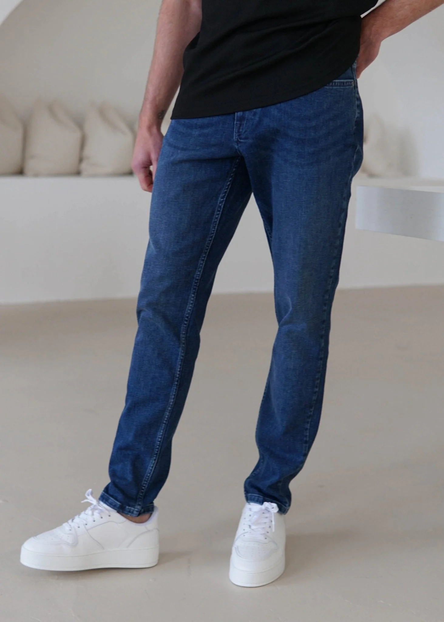 Relaxed Tapered Jeans In Mid Blue - Image 6