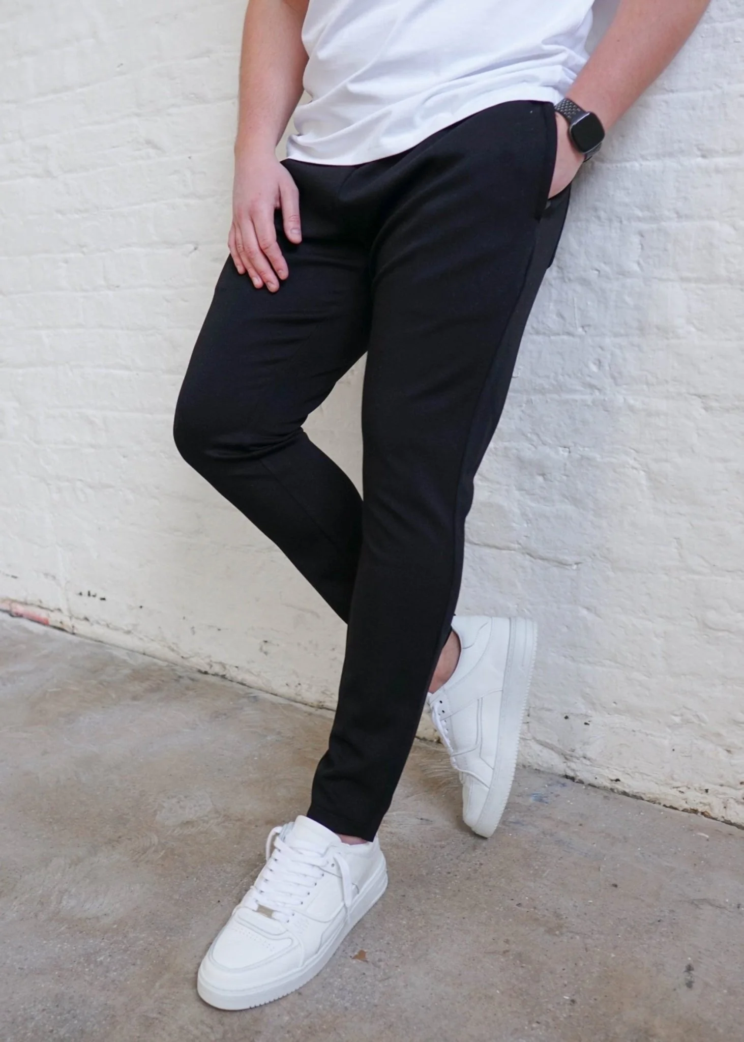 Luxe Aura Joggers In Black - Image 3