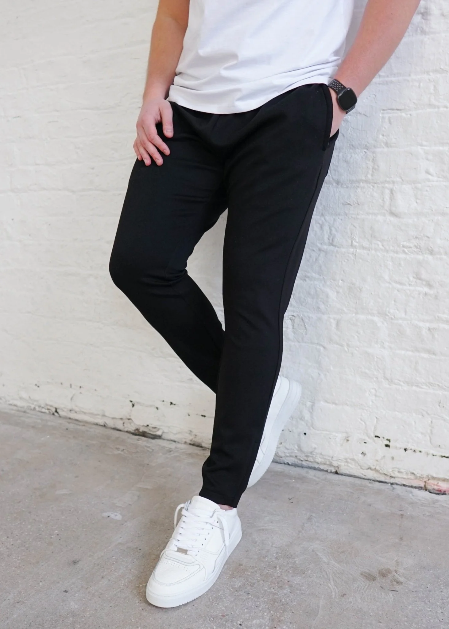 Luxe Aura Joggers In Black - Image 5
