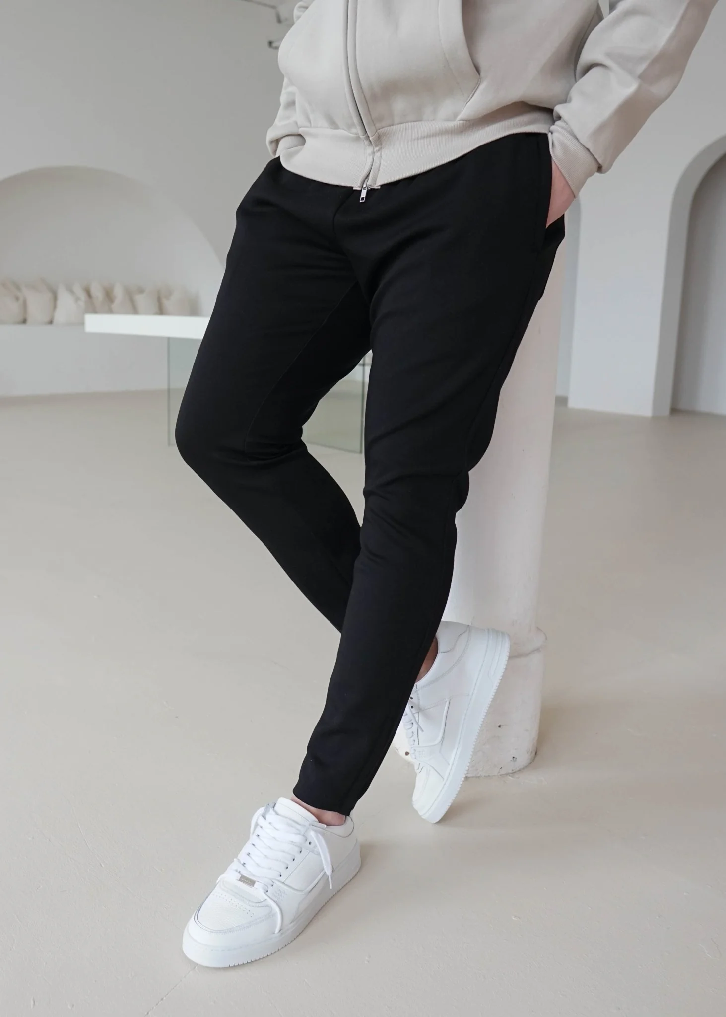 Luxe Aura Joggers In Black - Image 8